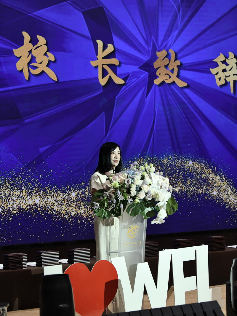 1782798862186274.jpg 张校长.jpg